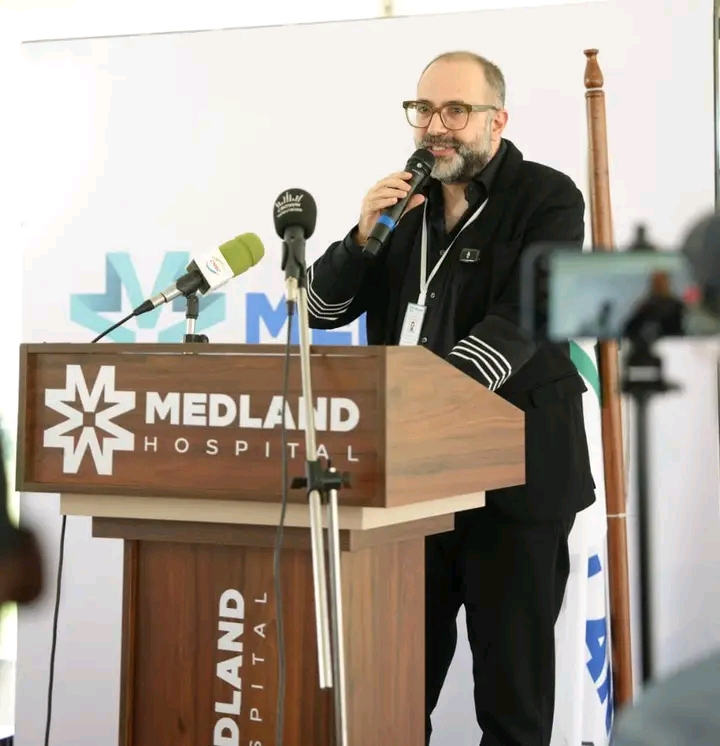 MEDLAND HOSPITAL COMBATS RUMORS OF CLOSURE IN TOWN HALL MEETING WITH STAFF AND MEDIA